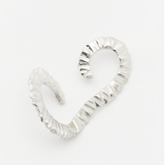 Minimalist textured sculptural silver ear cuff – AROE jewelry piece - Unique handcrafted silver ear cuff – statement jewellery by AROE.