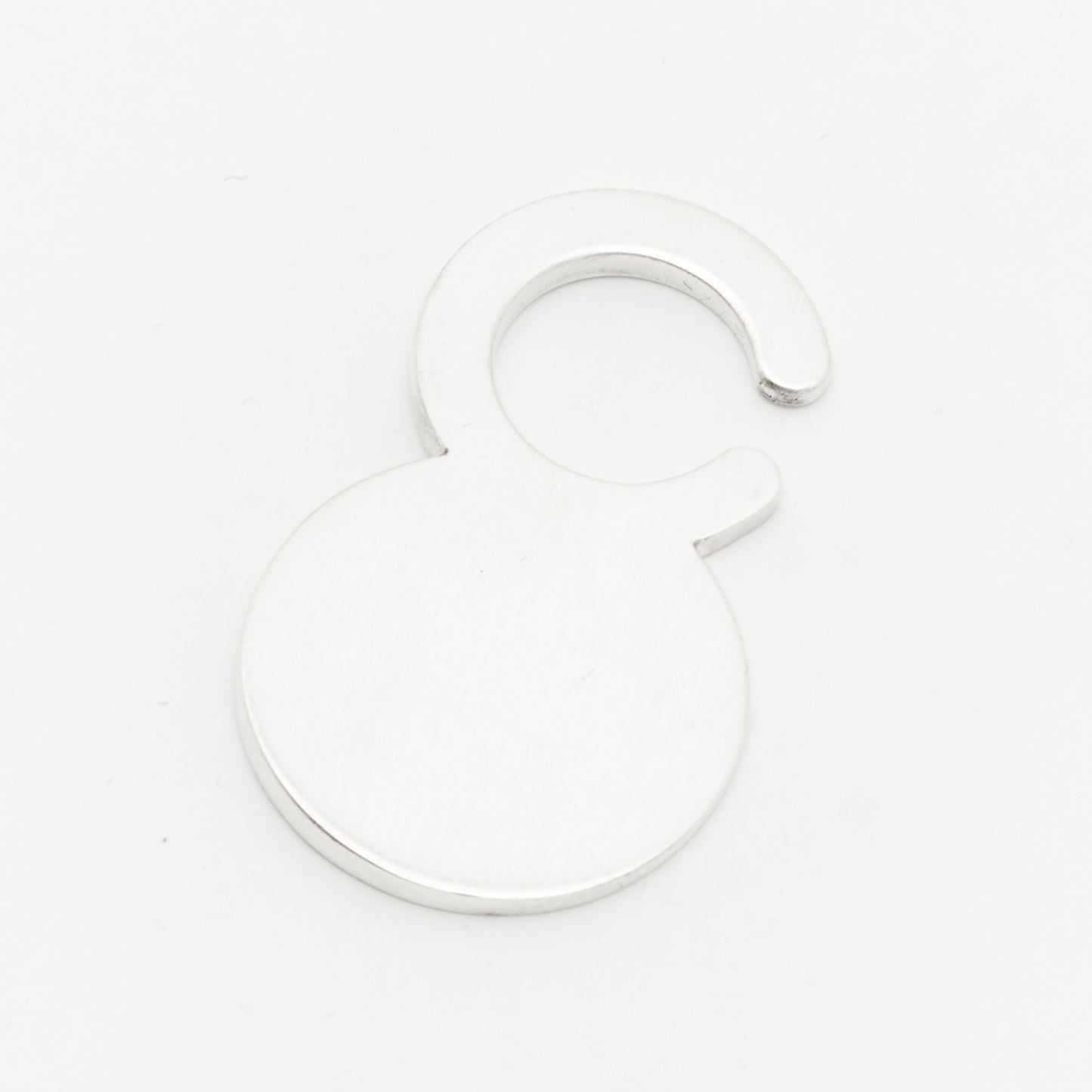 Sculptural jewellery silver minimalist design AROE rock - Unique handcrafted silver ear cuff – statement jewellery by AROE.