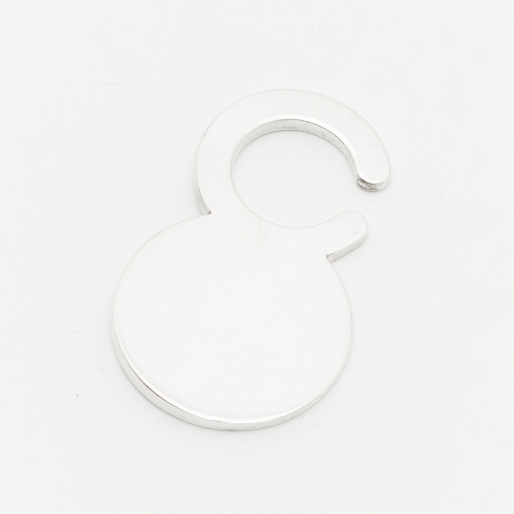 Sculptural jewellery silver minimalist design AROE rock - Unique handcrafted silver ear cuff – statement jewellery by AROE.