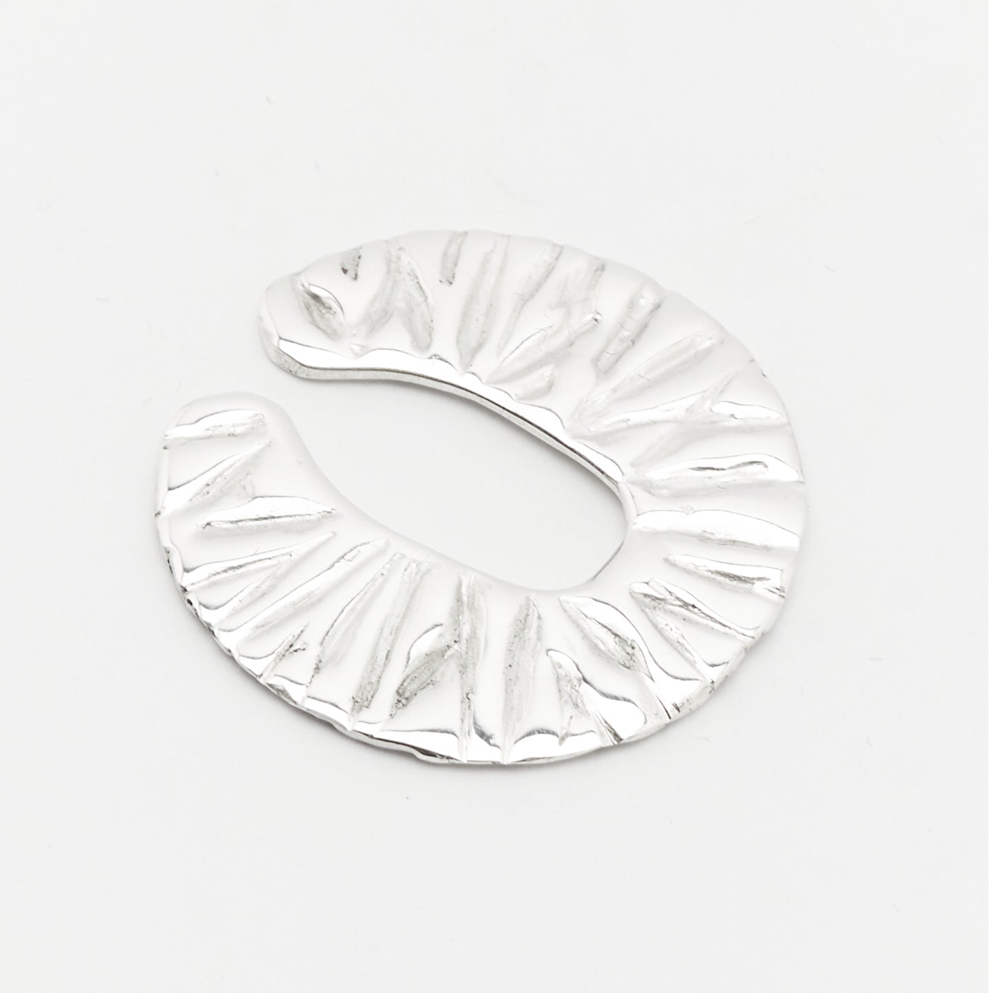 Silver earcuff dissolving shape poetic jewelry AROE - Unique handcrafted silver ear cuff – statement jewellery by AROE.

