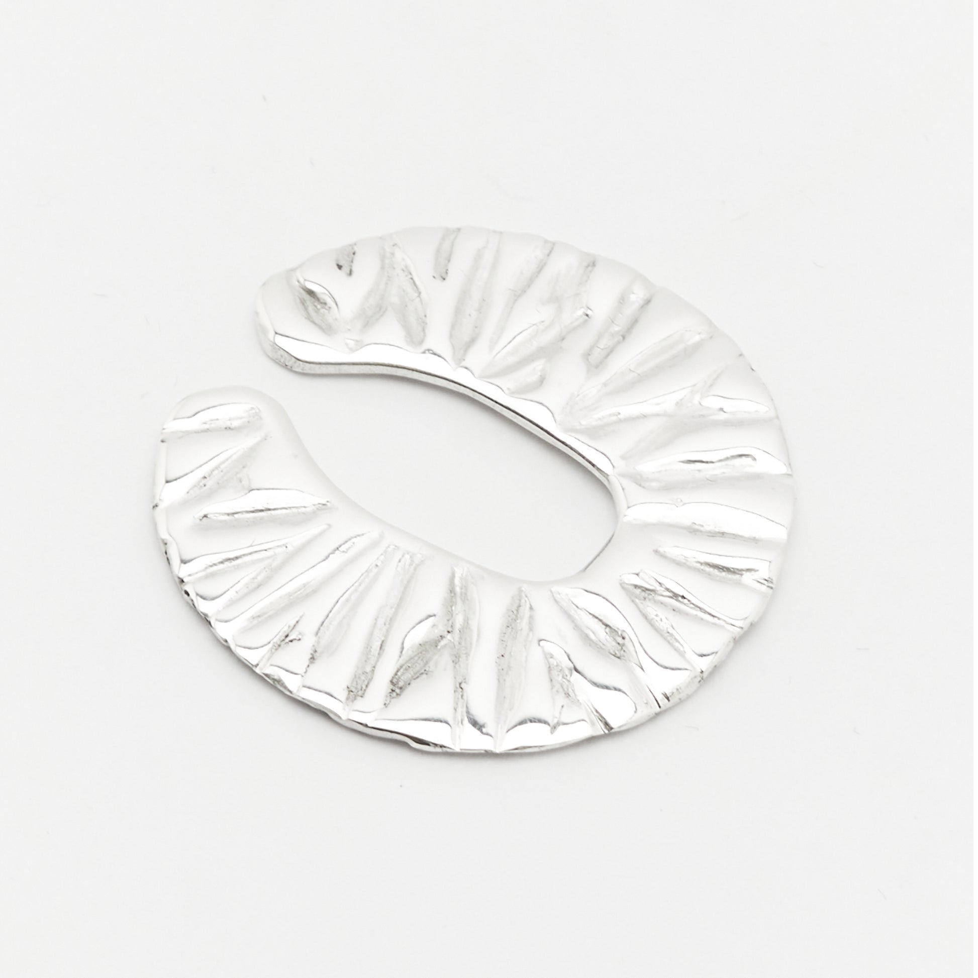 Silver earcuff dissolving shape poetic jewelry AROE - Unique handcrafted silver ear cuff – statement jewellery by AROE.

