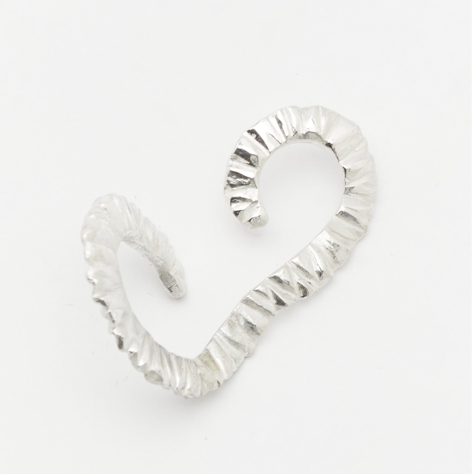 Minimalist textured sculptural silver ear cuff – AROE jewelry piece - Unique handcrafted silver ear cuff – statement jewellery by AROE.

