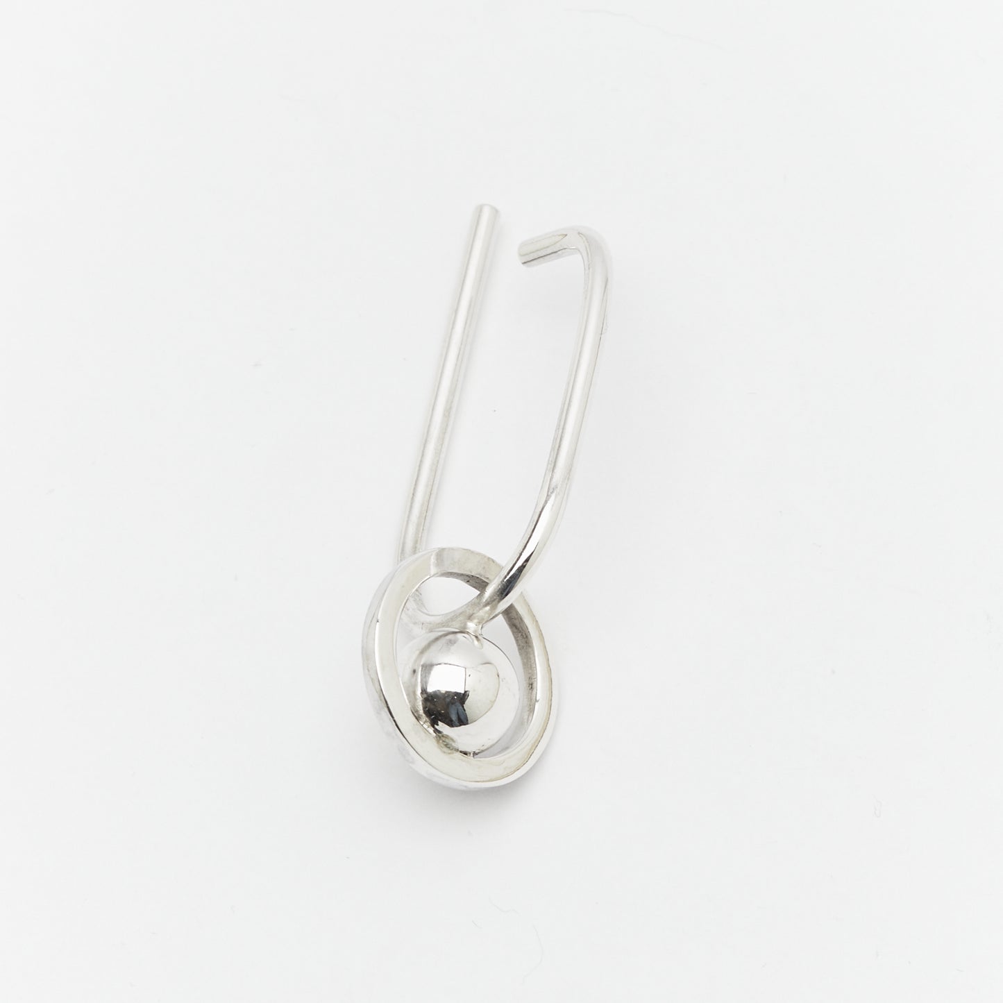 left view of the remember it - Unique handcrafted silver ear cuff – statement jewellery by AROE.